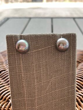 Retired Iridescent Grey Pearl Stud Earrings